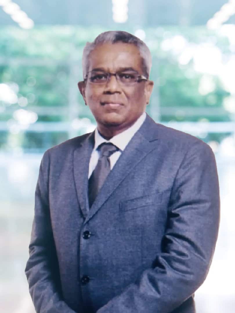 Dr Kananathan